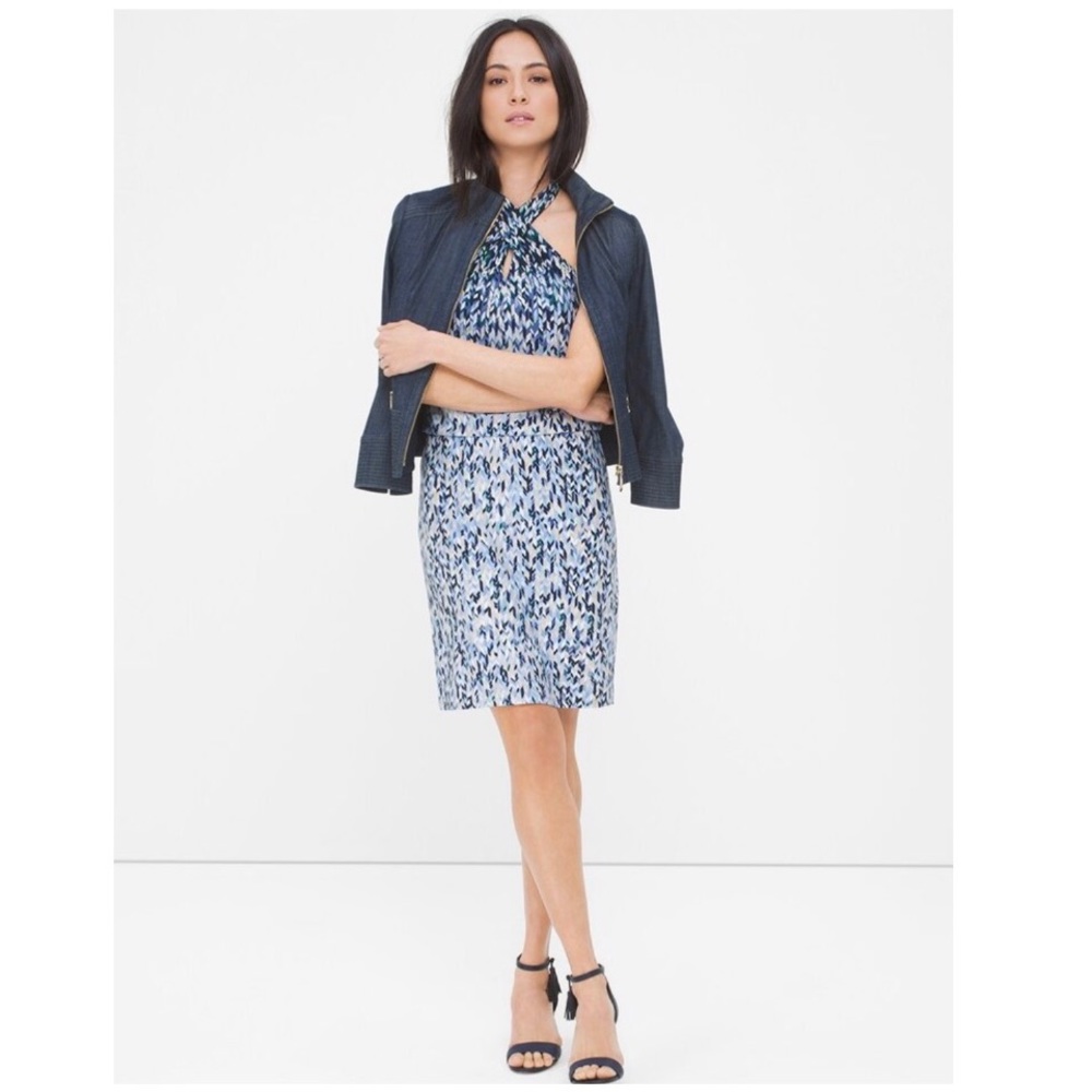 ⭕️Sold⭕️White House Black Market Printed Halter